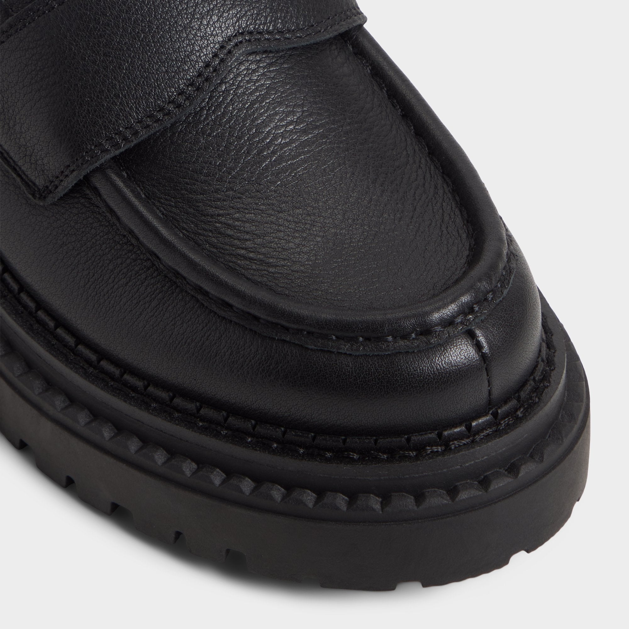 Aldo Miravella in Black - Loafer, Lug sole Black