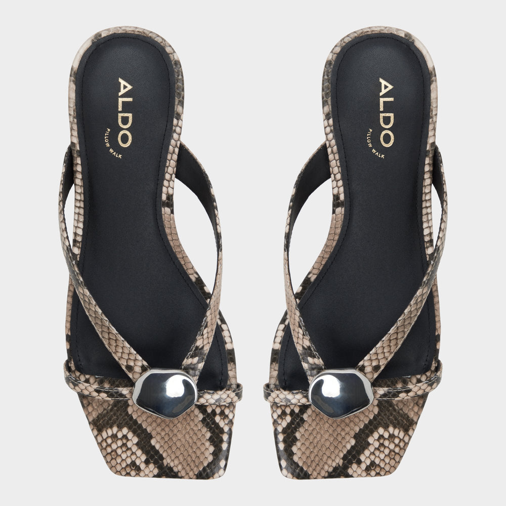Aldo Iliria White/Black Women's Flats - Slide sandal White/black