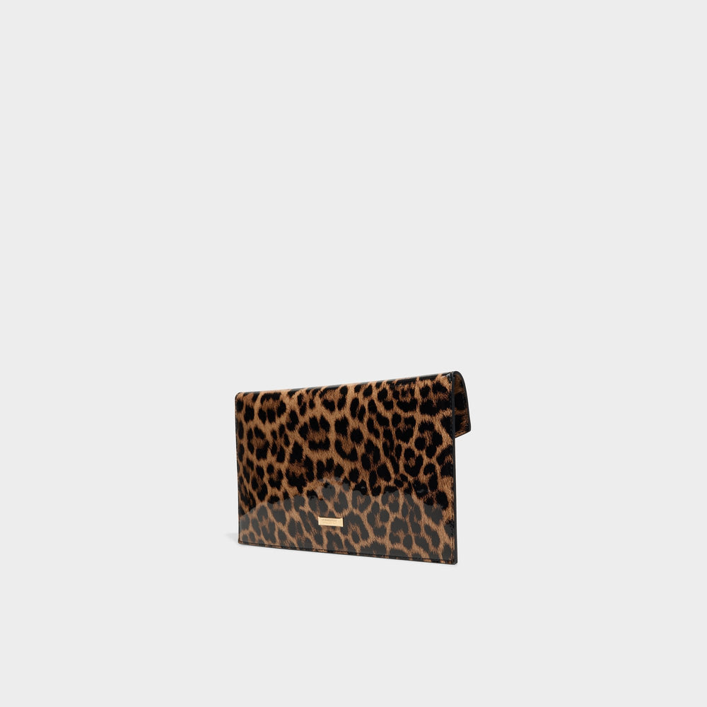 Aldo Larriblingg in Open Brown - Clutch Open Brown