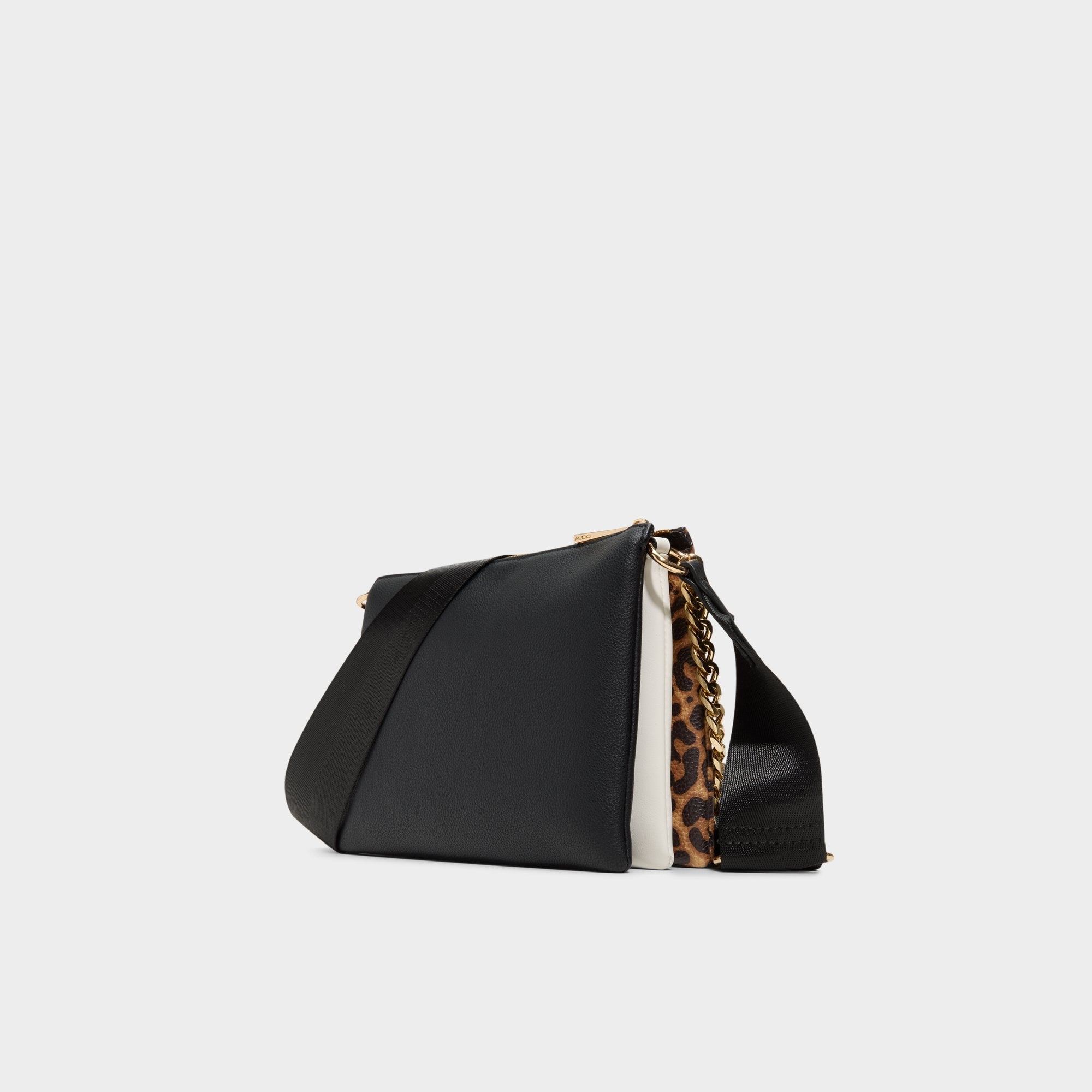 Aldo Alaeteriell in Other Black -  Other Black