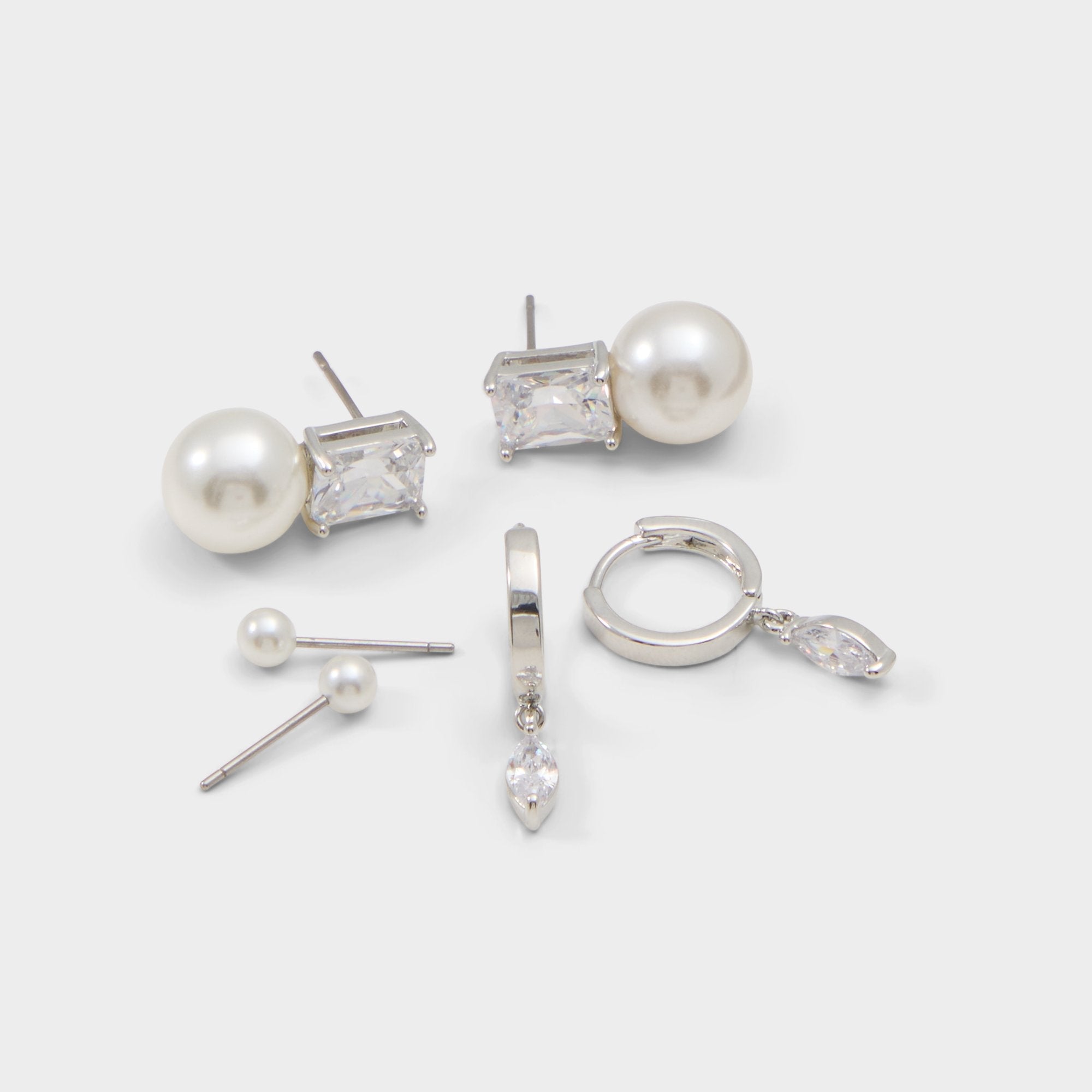 Aldo Aureliie in Ice - Earring set Ice